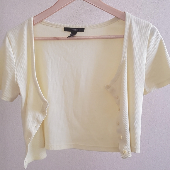 FOREVER 21 Button-Up Crop Top - Picture 4 of 4